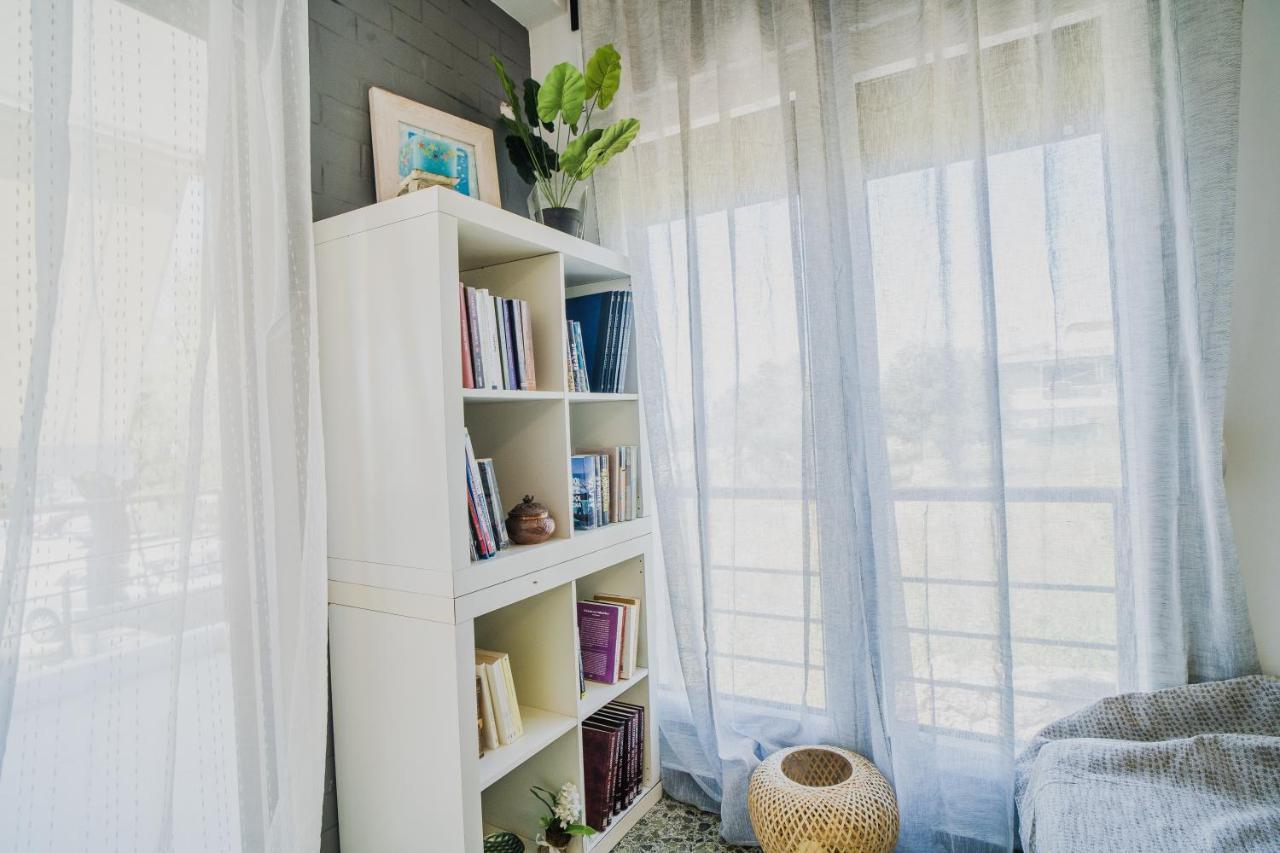 Green Apartment Ground Floor Feel Like Home Properties Saronida Exterior photo